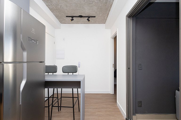 2 En-suites + Parking in Prime Jardins
