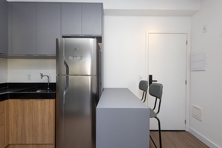2 En-suites + Parking in Prime Jardins