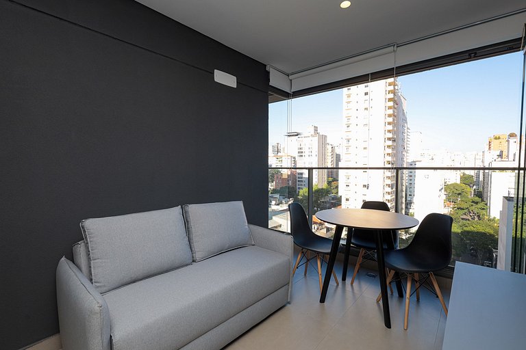 2 En-suites + Parking in Prime Jardins