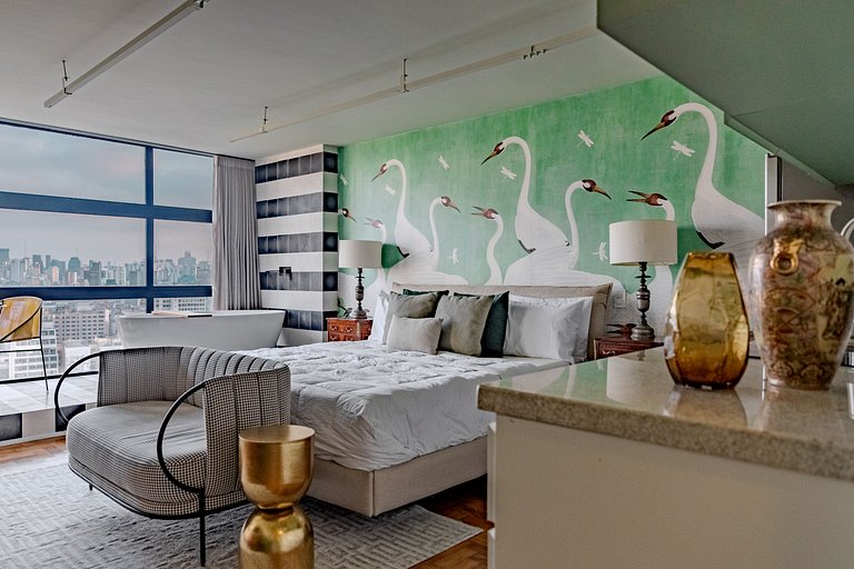 Swan SampaSky: View with bathtub from the 37th