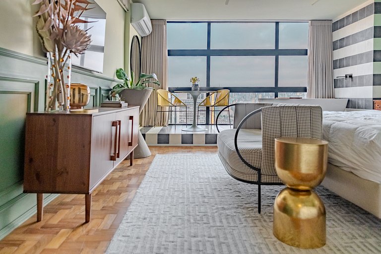 Estudio para Parejas con Bañera y Vista | Centro SP