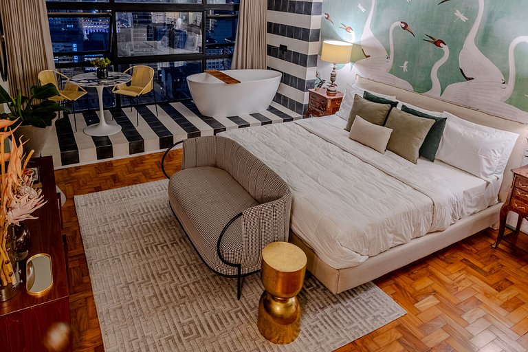 Estudio para Parejas con Bañera y Vista | Centro SP