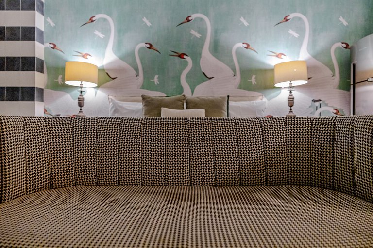 Swan SampaSky: View with bathtub from the 37th