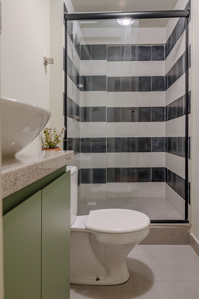 Estudio para Parejas con Bañera y Vista | Centro SP