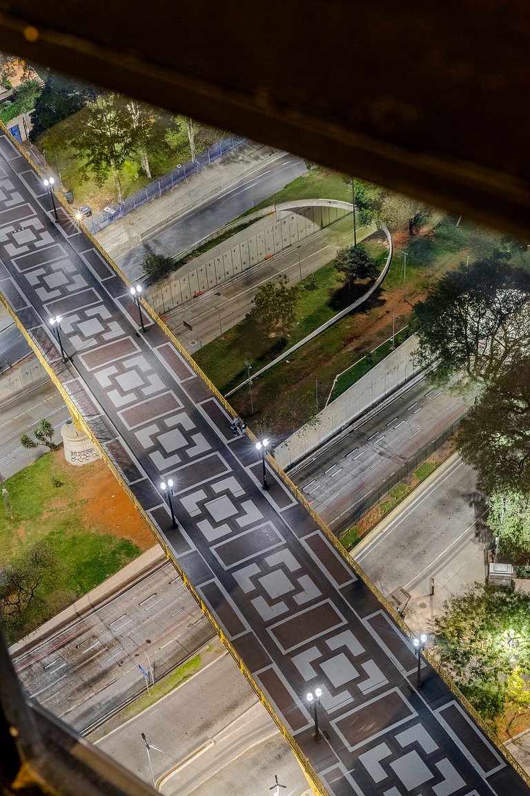 Cisne SampaSky: Vista com banheira do 37º andar