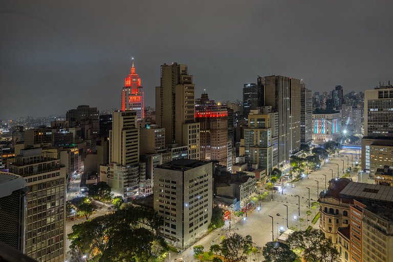 Estudio para Parejas con Bañera y Vista | Centro SP