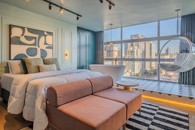 La vie em Sampa: Bathtub on the 23rd Floor