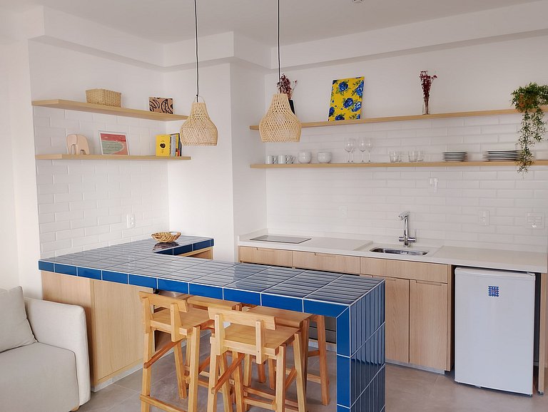 1 quarto com AC e estrutura top em Pinheiros