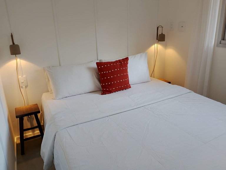 1 quarto com AC e estrutura top em Pinheiros