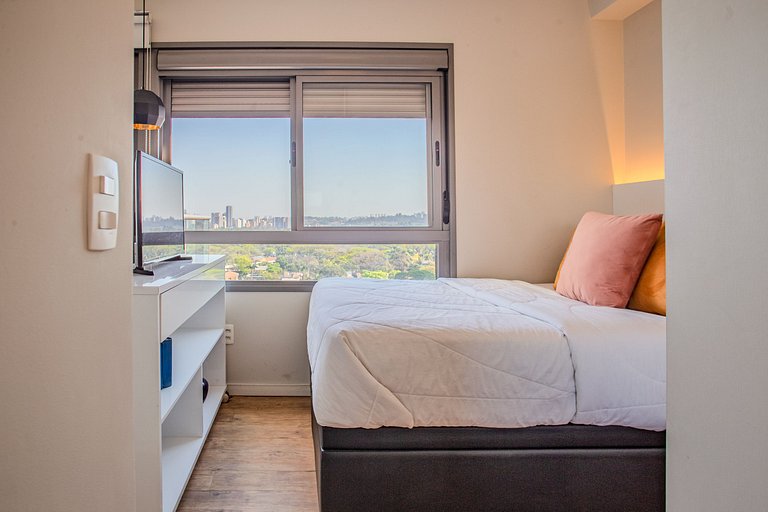 Industrial | Balcony | Garage