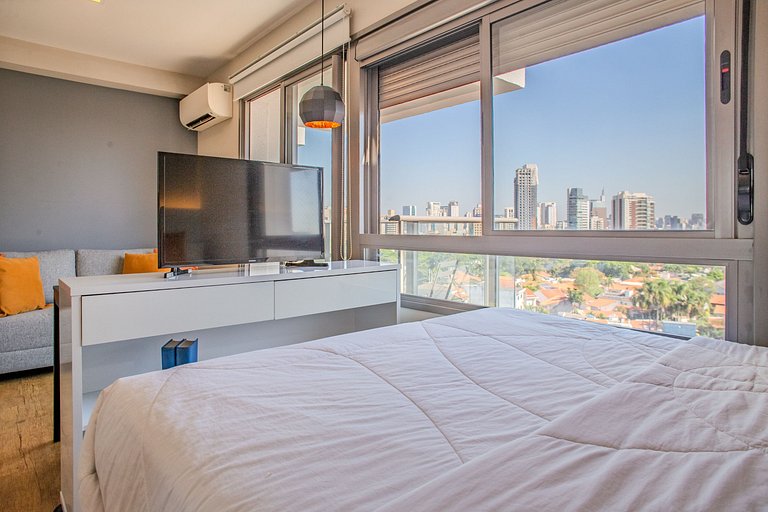 Industrial | Balcony | Garage