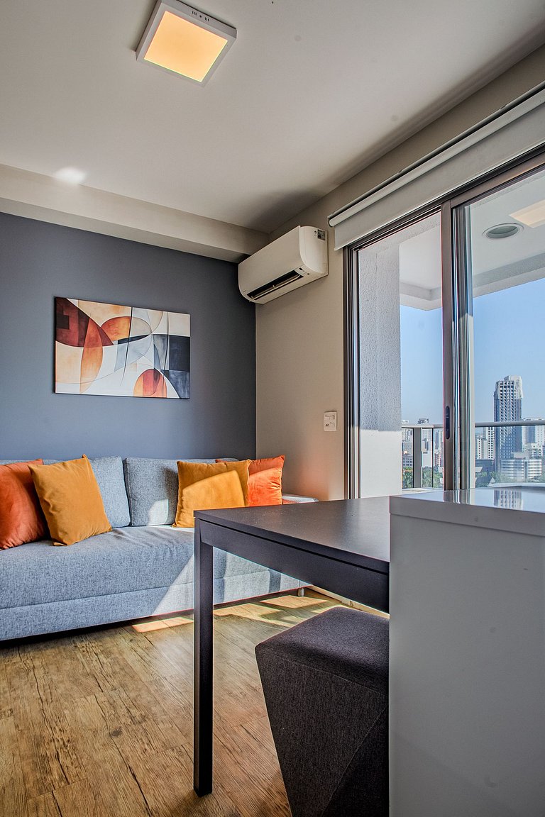 Industrial | Balcony | Garage