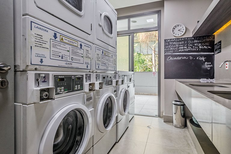 Apartamento decorado com vista