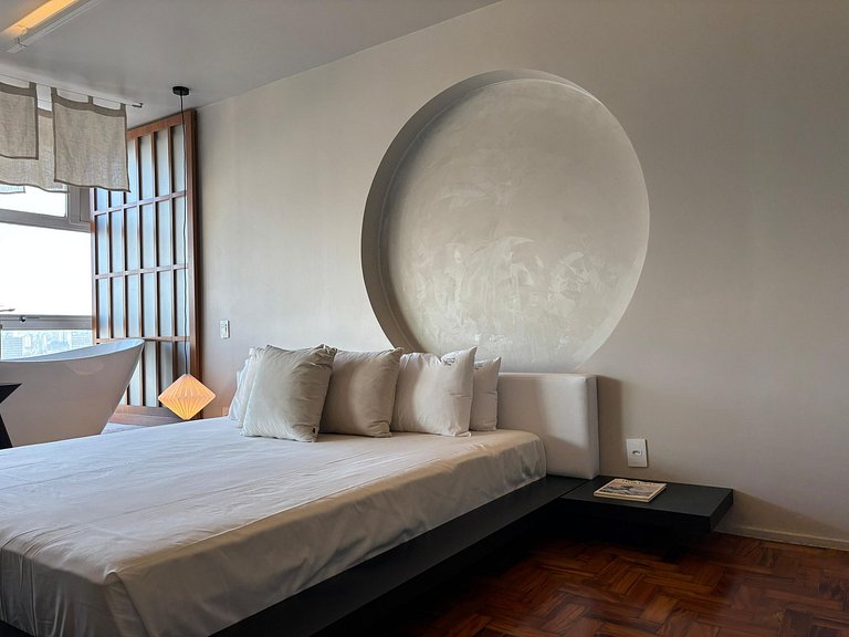 Japan House SampaSpa: bathtub and view on the 37th