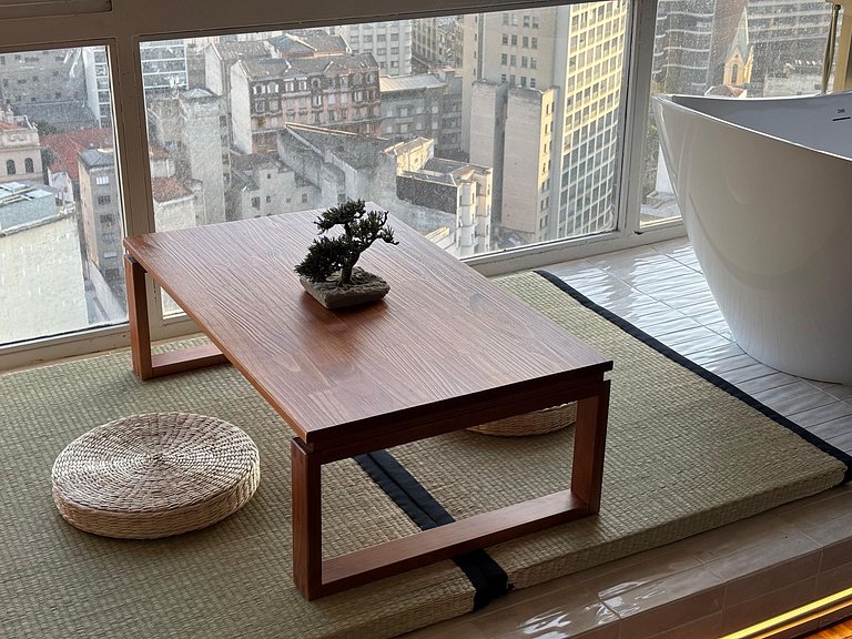 Japan House SampaSpa: bathtub and view on the 37th