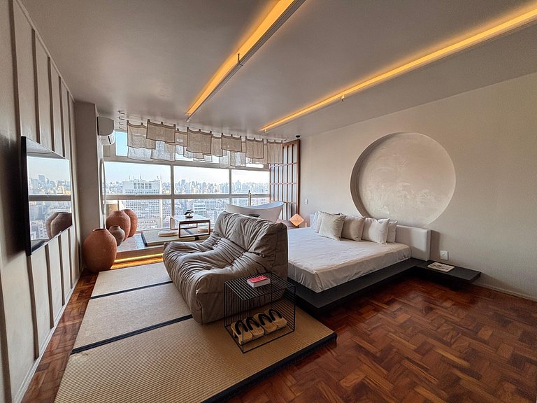 Japan House SampaSpa: bathtub and view on the 37th