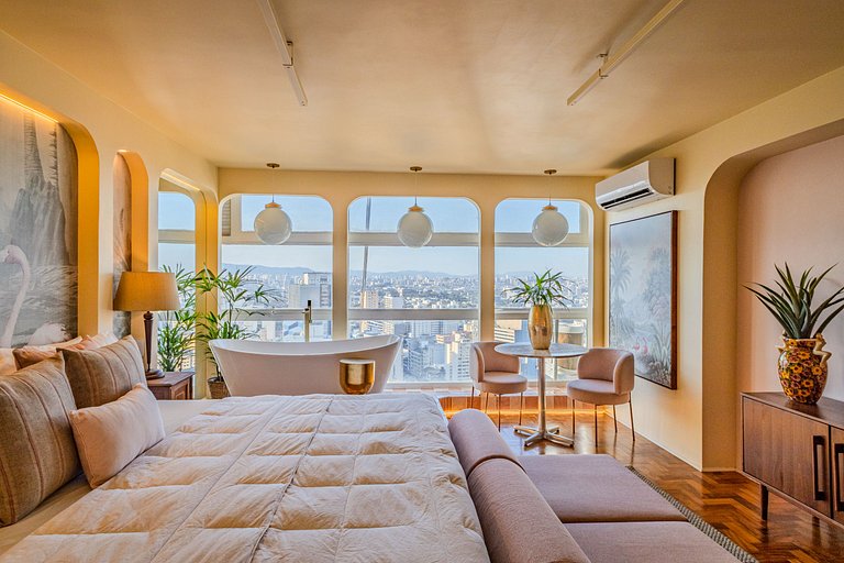 Flamingo Sampa Spa: view and bathtub