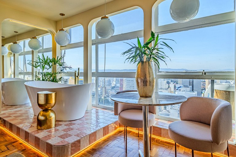 Estudio Estilo Resort con Bañera y Vista | Centro SP