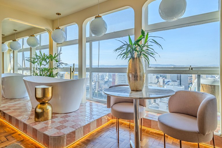 Estudio Estilo Resort con Bañera y Vista | Centro SP