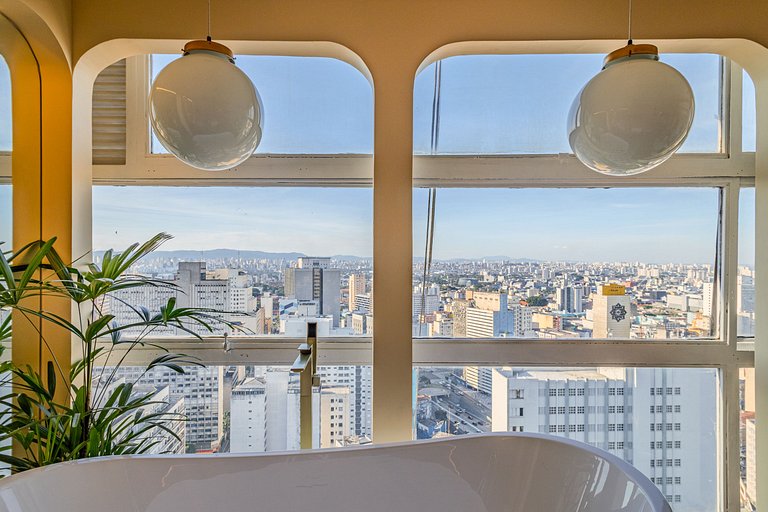 Estudio Estilo Resort con Bañera y Vista | Centro SP