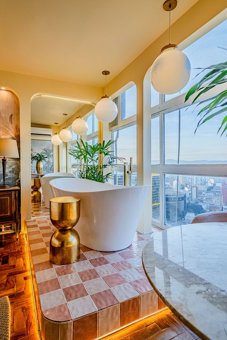 Estudio Estilo Resort con Bañera y Vista | Centro SP