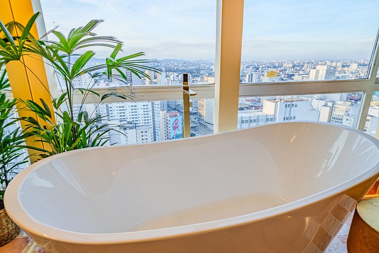 Estudio Estilo Resort con Bañera y Vista | Centro SP