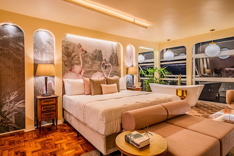Flamingo Sampa Spa: view and bathtub