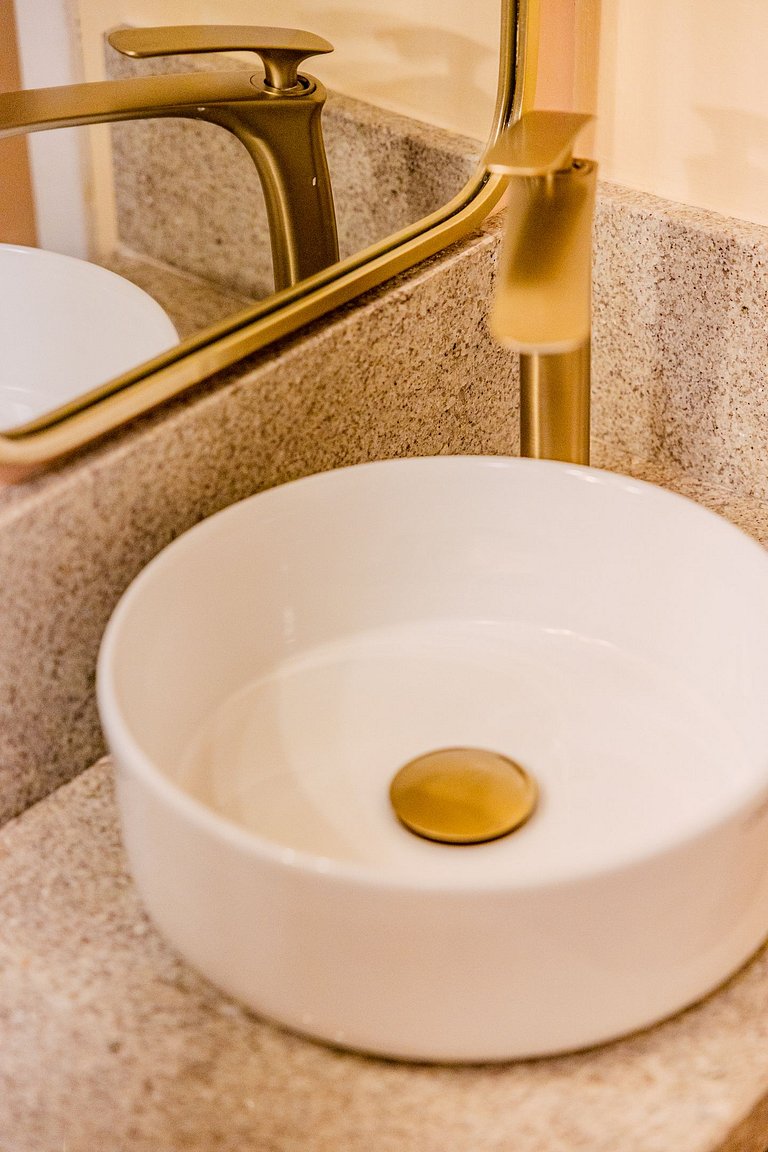 Flamingo Sampa Spa: view and bathtub