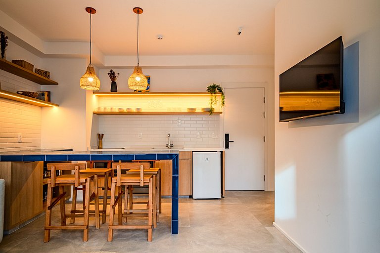 1 quarto com AC e estrutura top em Pinheiros