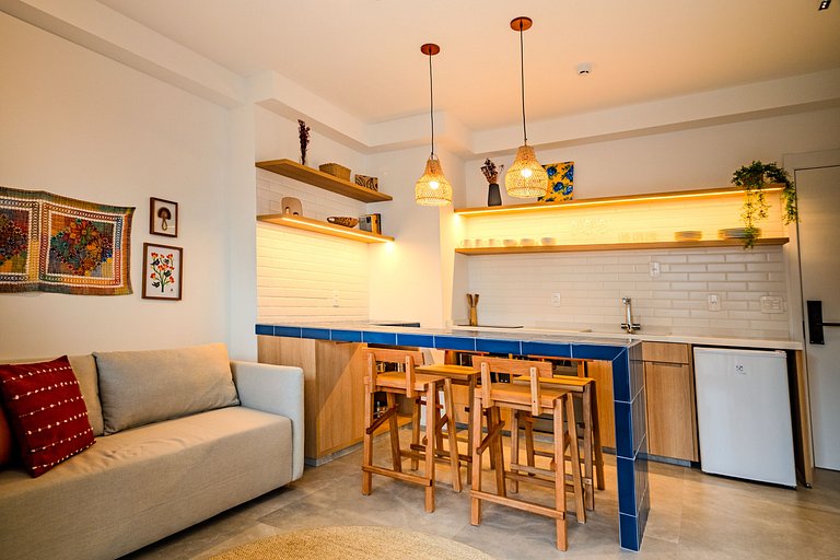 1 quarto com AC e estrutura top em Pinheiros