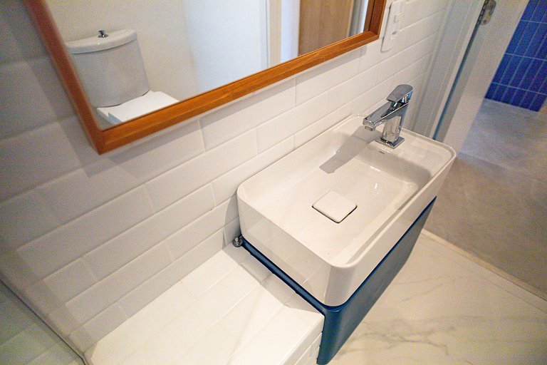 1 quarto com AC e estrutura top em Pinheiros