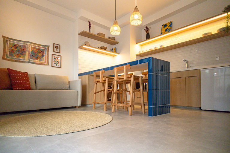 1 quarto com AC e estrutura top em Pinheiros