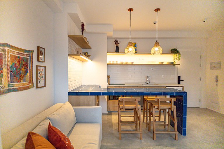 1 quarto com AC e estrutura top em Pinheiros