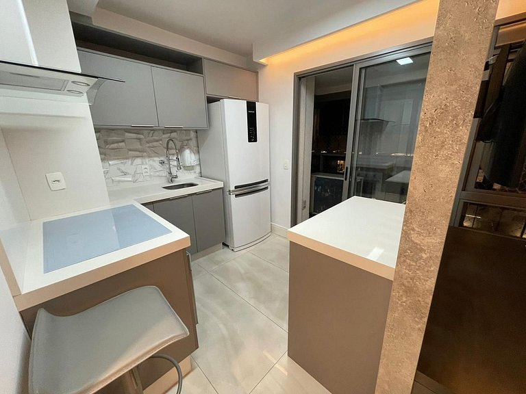 Modern Studio Next to Le Cordon Bleu