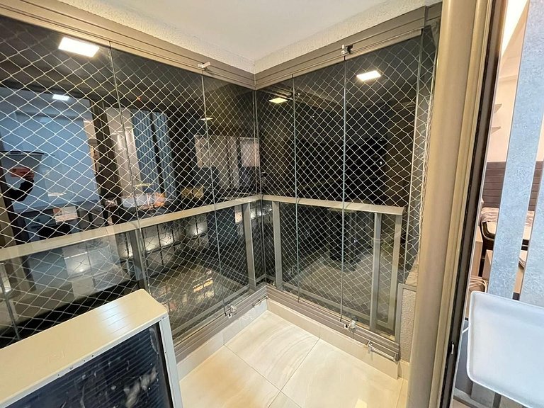 Modern Studio Next to Le Cordon Bleu