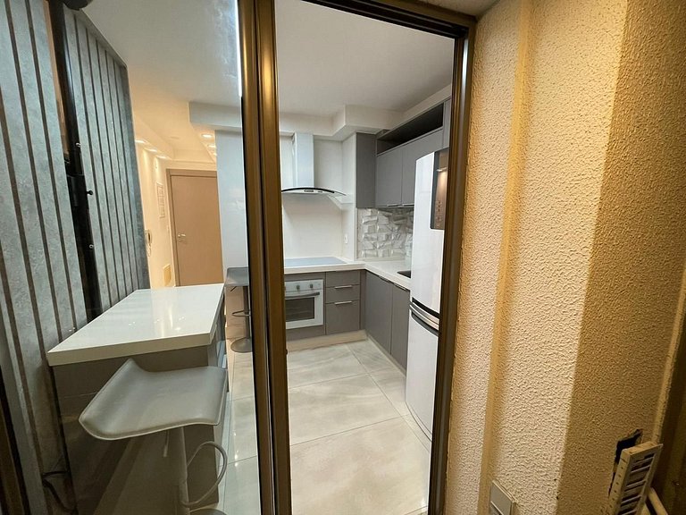 Modern Studio Next to Le Cordon Bleu