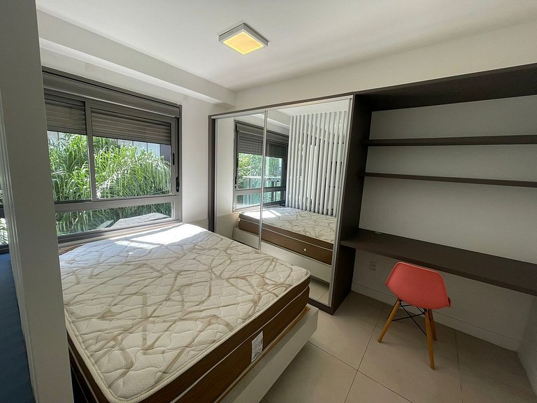 Studio Next to Le Cordon Bleu