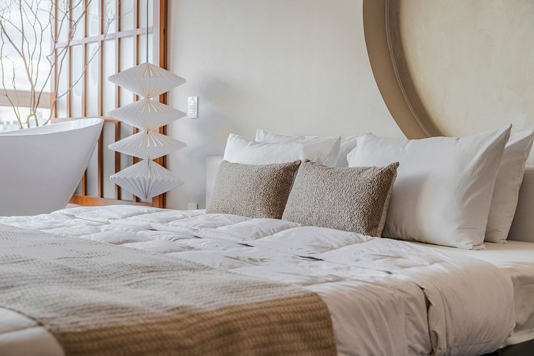 Japan House SampaSpa: banheira e vista 37° andar