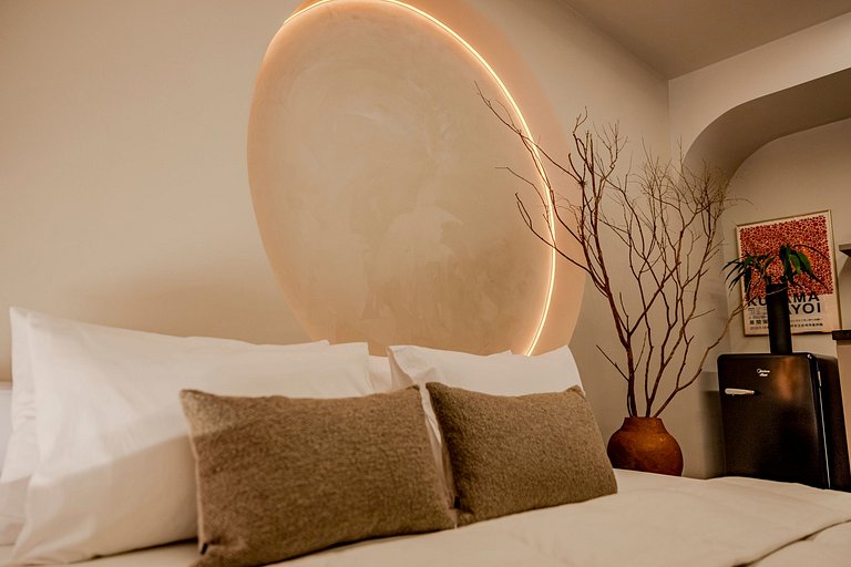 Estudio Japonés Moderno con Bañera y Vista | Centro SP