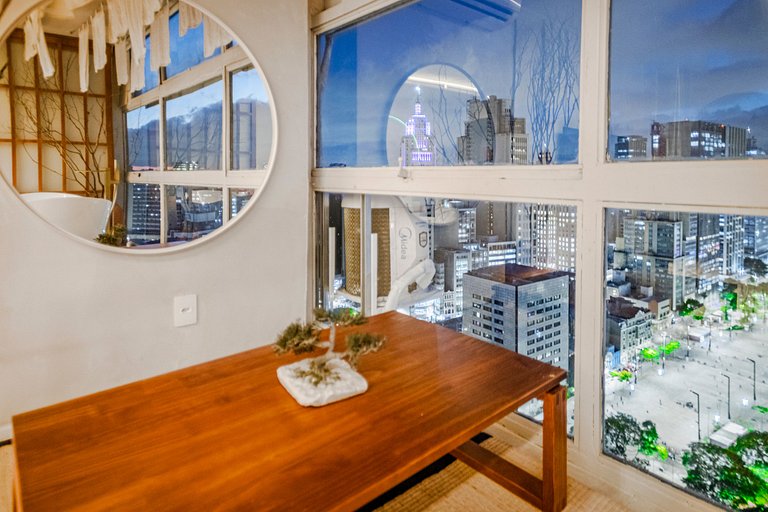 Estudio Japonés Moderno con Bañera y Vista | Centro SP