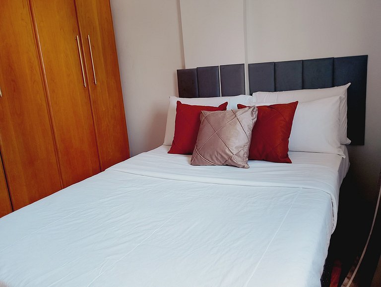 2BR apt with parking – Itaim Bibi