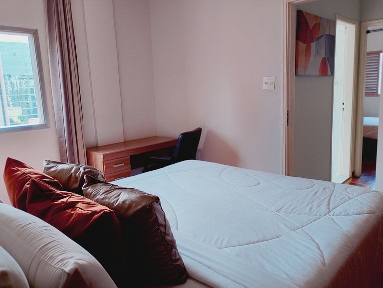 2BR apt with parking – Itaim Bibi