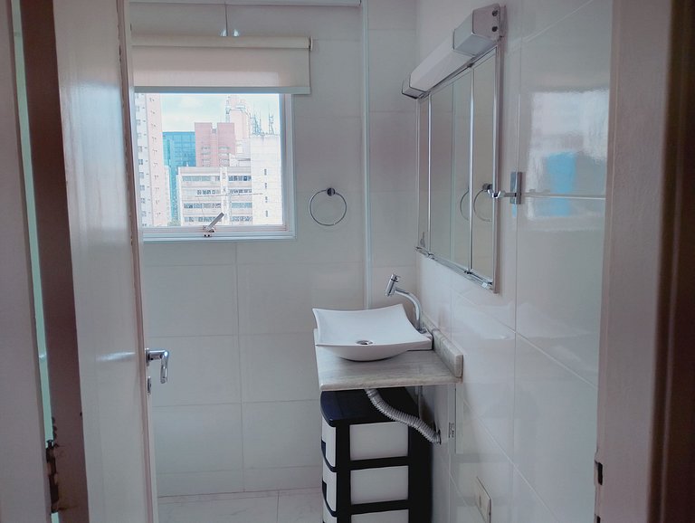 2BR apt with parking – Itaim Bibi