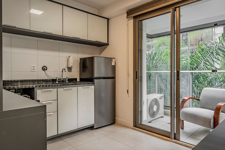 Studio Next to Le Cordon Bleu