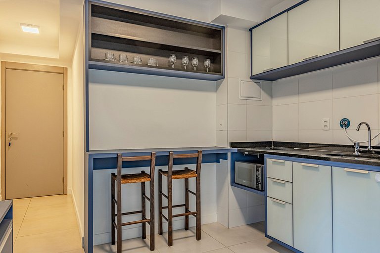 Studio Next to Le Cordon Bleu