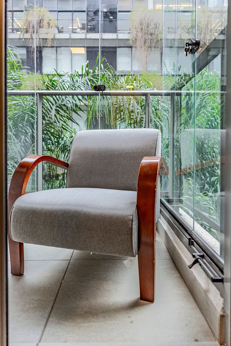 Studio Next to Le Cordon Bleu