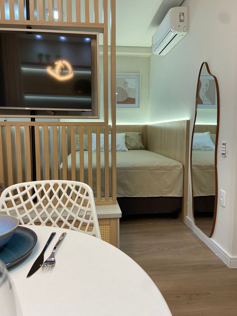 Studio novo com piscina e academia no Butantã