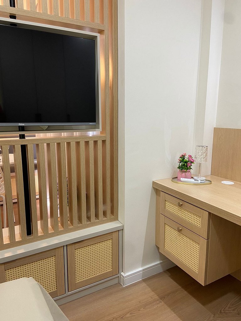 Studio novo com piscina e academia no Butantã