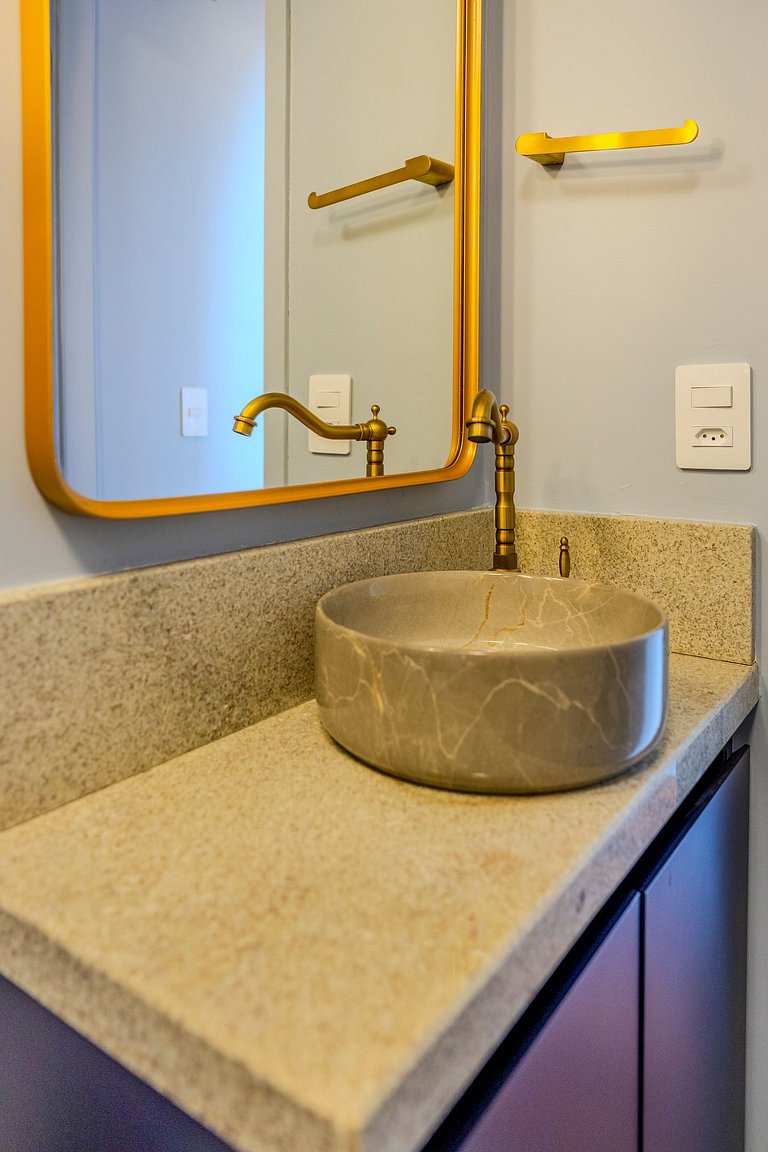 Estudio Art Déco con Bañera y Vista | Centro de SP