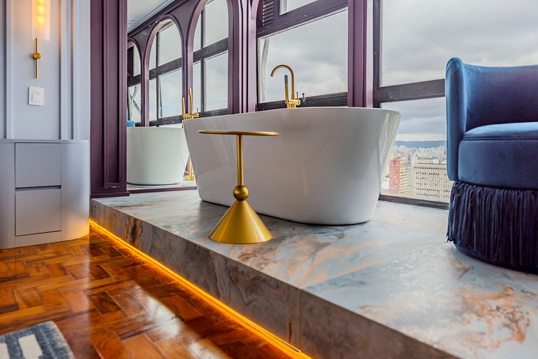 Estudio Art Déco con Bañera y Vista | Centro de SP